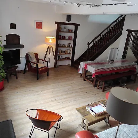 Au Coeur Du Pays Basque Entre Et Montagne Holiday home Helette