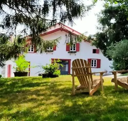 Au Coeur Du Pays Basque Entre Et Montagne Helette